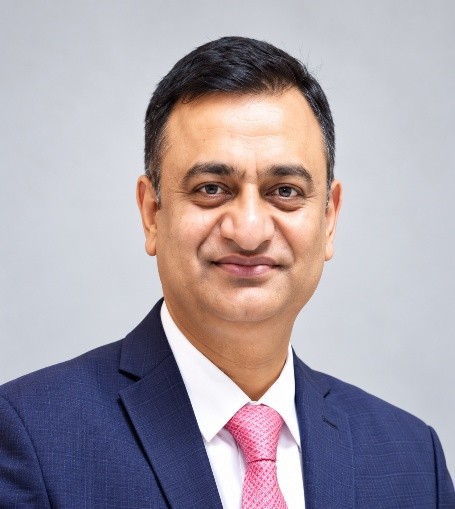 Dr Vinod Kapse